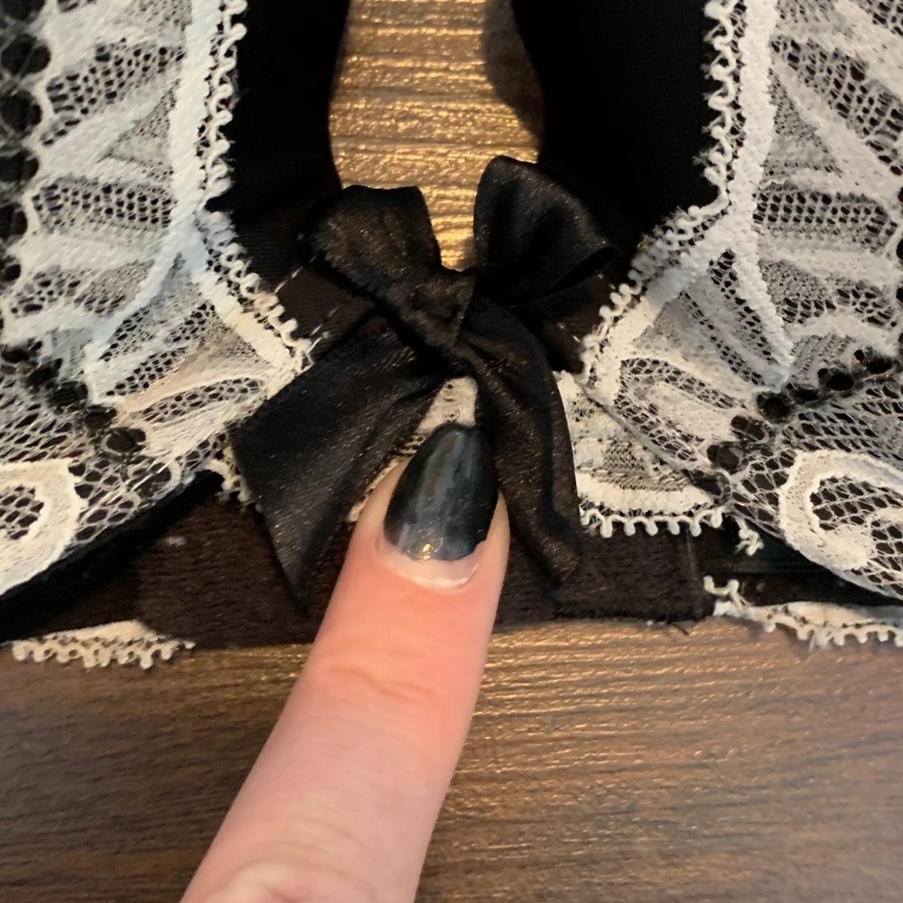 Victoria’s Secret Black & White Lace Dream Angels Push Up Bra - Picture 5 of 6